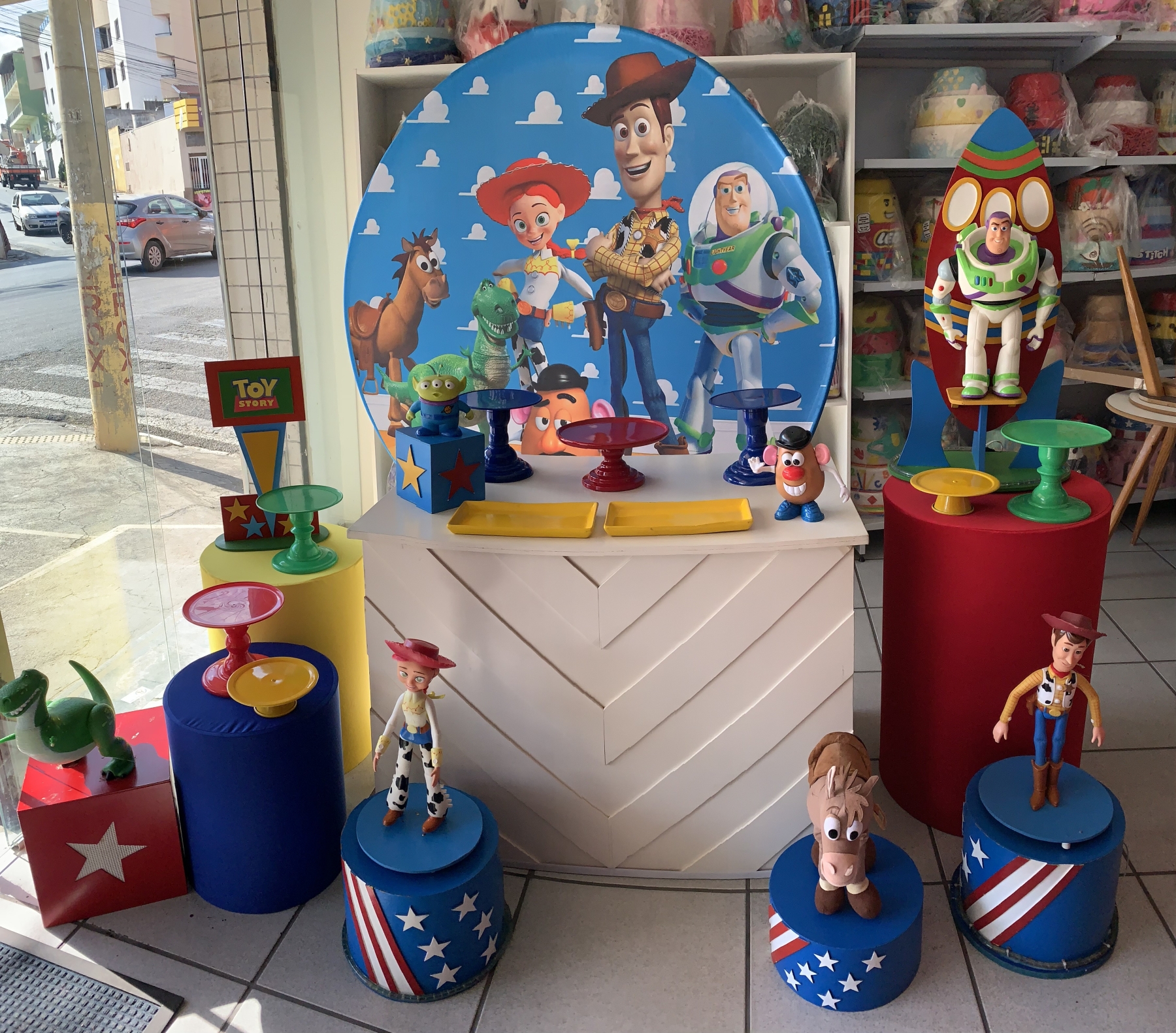 Toy Story - Boutique festa locações 