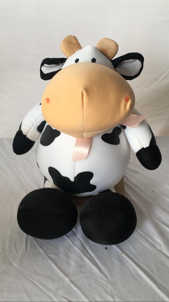 Vaca Pelúcia Grande Fazendinha - Boutique festa locações 
