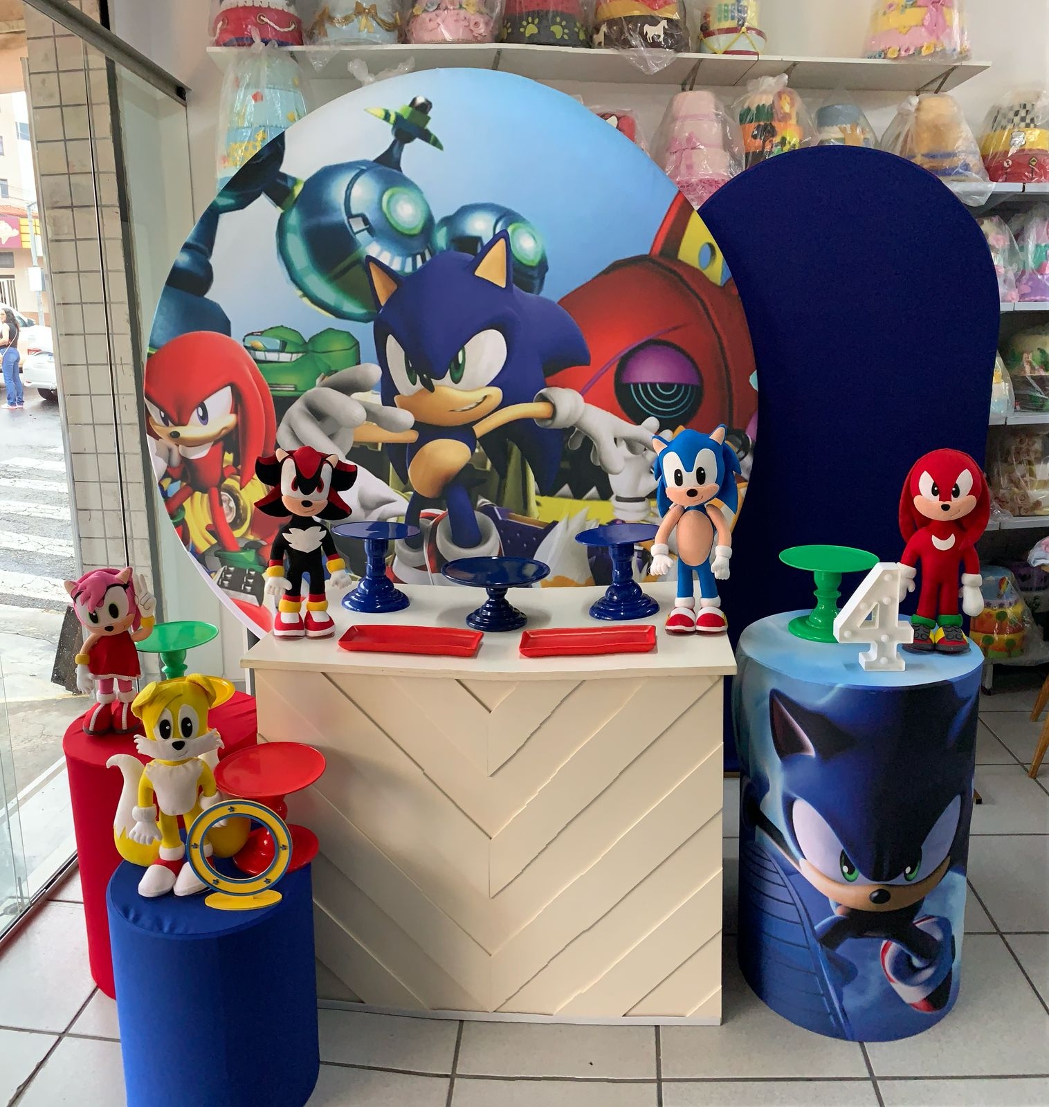 Sonic - Boutique festa locações 