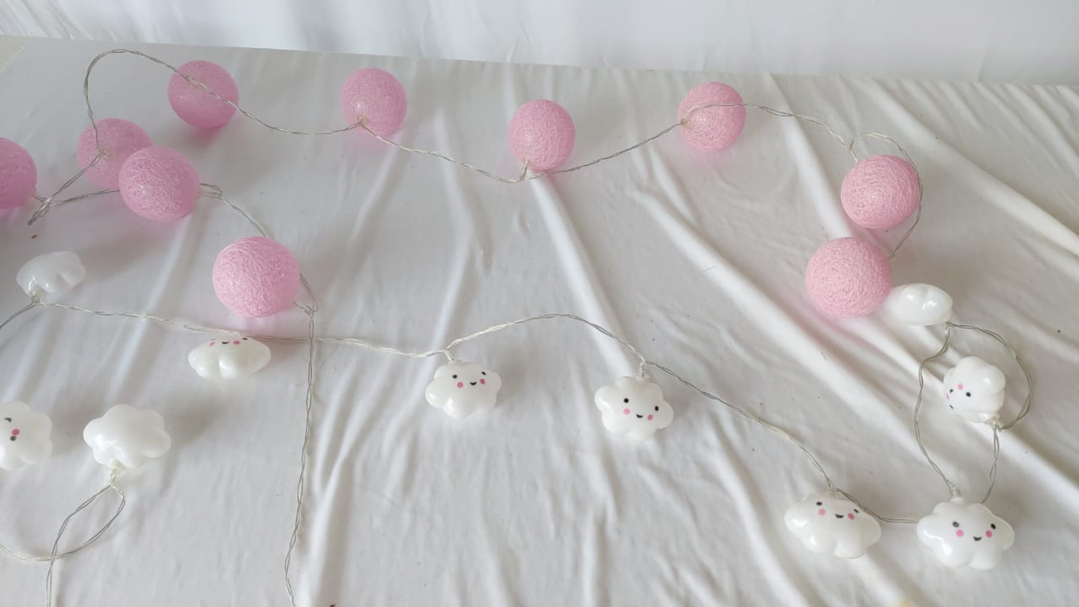 Led Chuva de Amor Bola E Nuvem - Boutique festa locações 