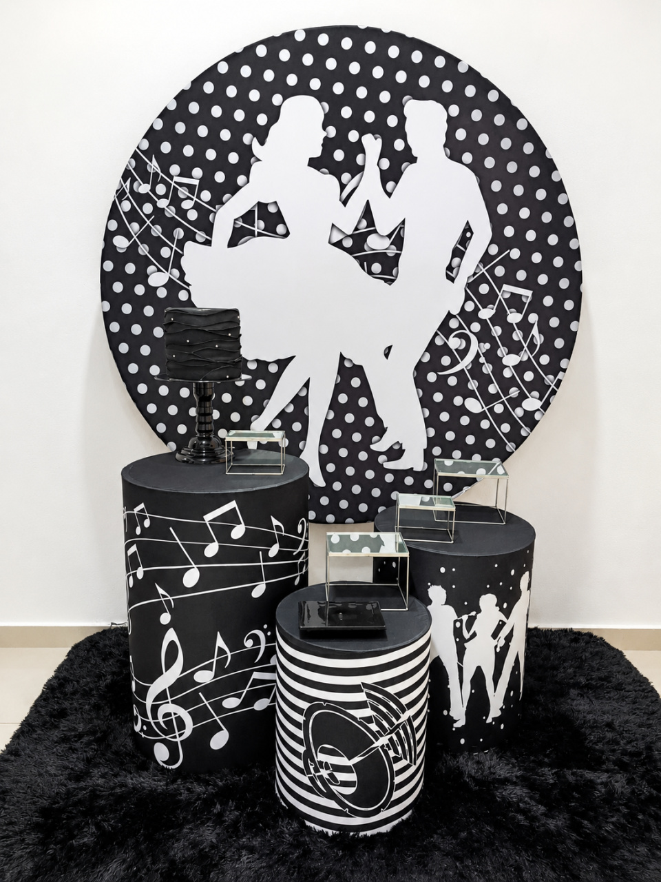 Kit Prata 1 Anos 60,70,80 - Somathe festas 