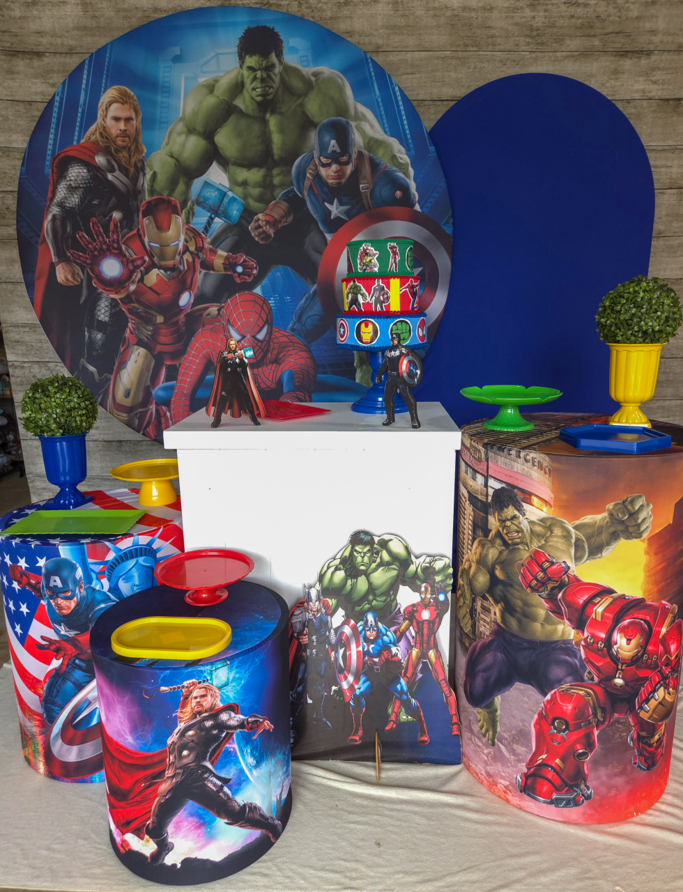Vingadores - Kit Ouro - Anelan Artes e Decorações