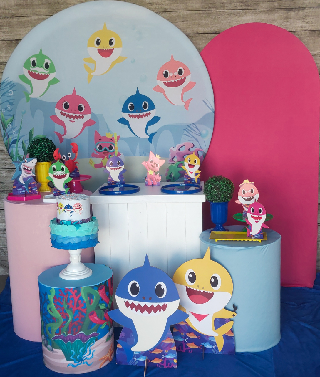 Baby Shark (Menina) - Kit Ouro - Anelan Artes e Decorações