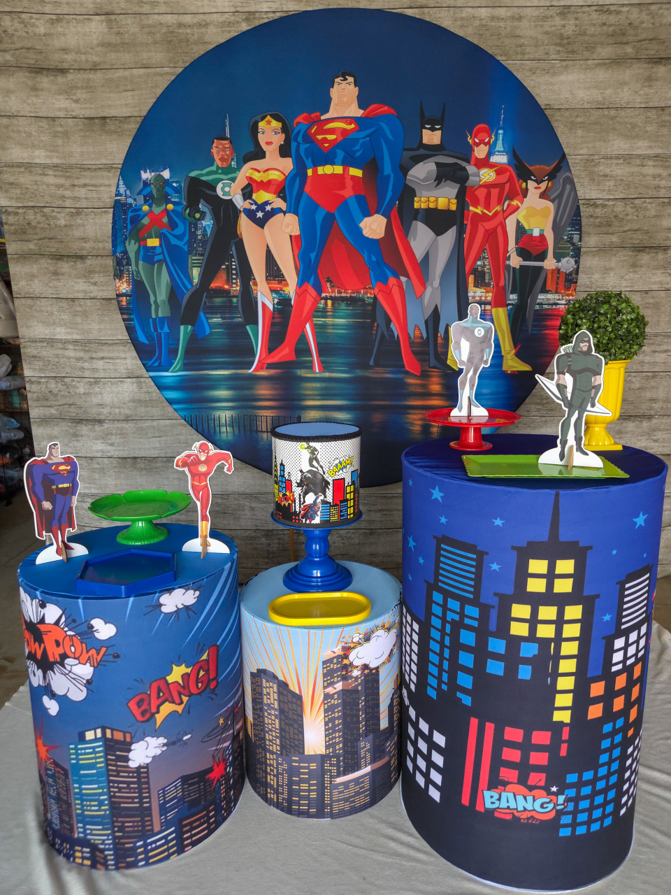 Liga da Justiça - Kit Promocional - Anelan Artes e Decorações