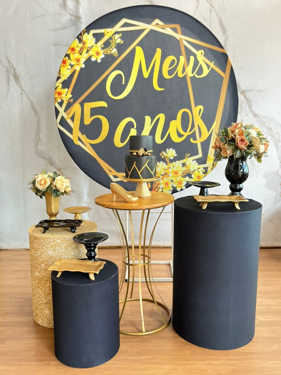 Kit Ouro Meus 15 Anos - Preto Com Dourado   - Cantinho da Cris Reis
