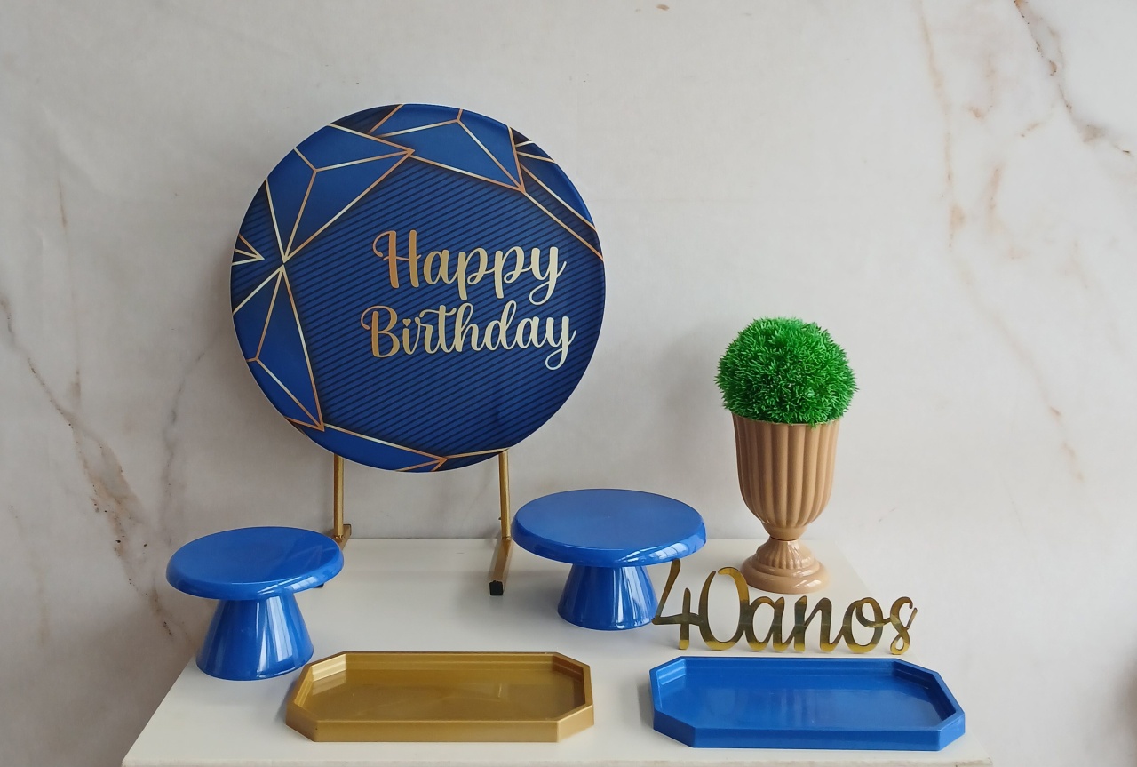 Festa Na Mesa - Happy Birthday Azul Com Dourado  - Cantinho da Cris Reis