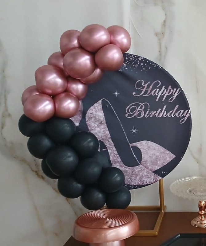 Mini Capa Temática Happy Birthday  - Cantinho da Cris Reis