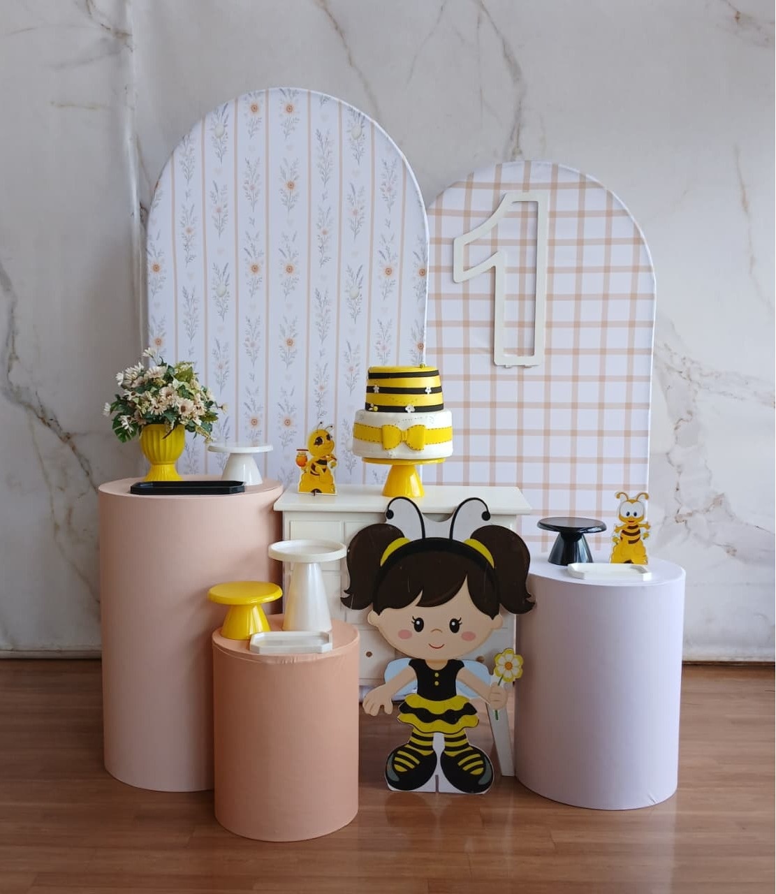 Kit Encanto- Abelhinha 1  - Cantinho da Cris Reis