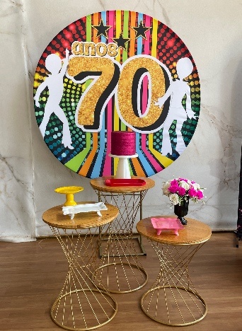 Kit Ouro Adulto Anos 70 - Cantinho da Cris Reis