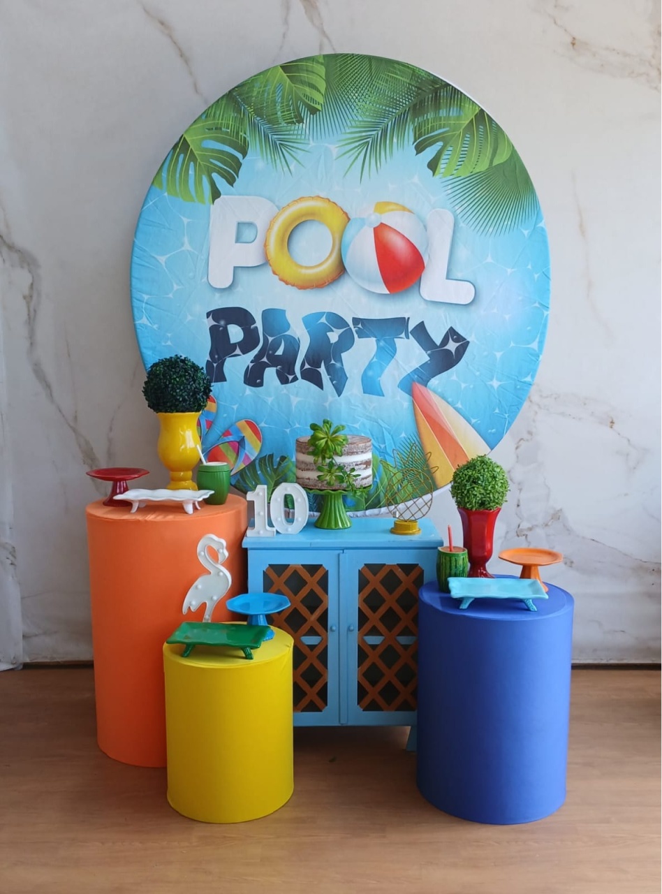 Kit Ouro Pool Party 1 - Cantinho da Cris Reis