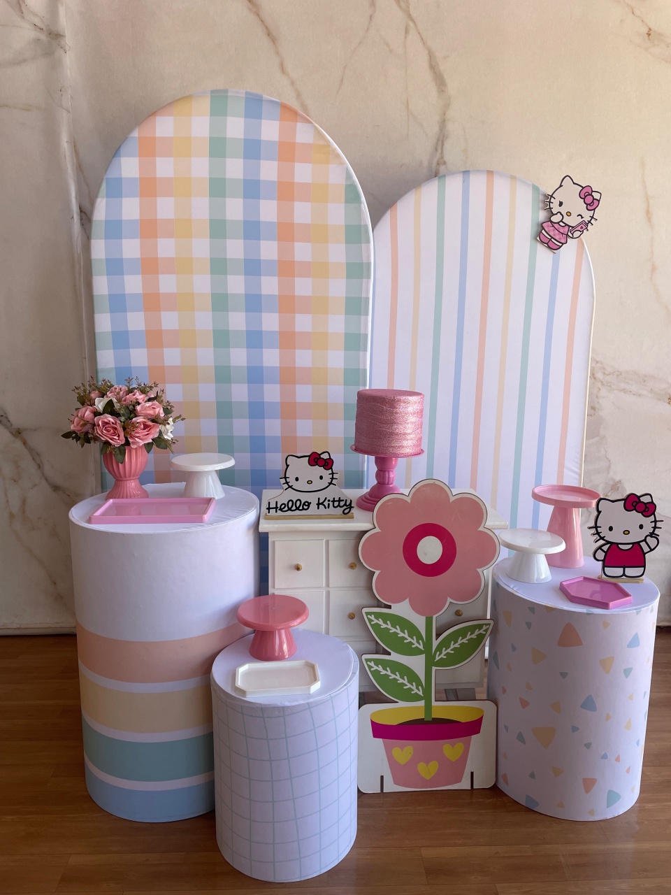 Kit Encanto- Hello Kitty (1)