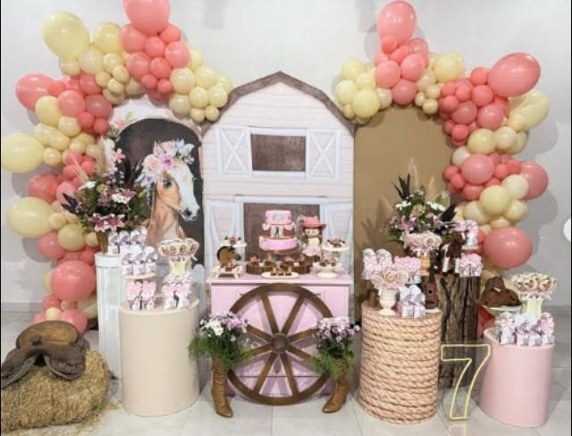 Boiadeira# - FABIANA LOPES DECORACOES
