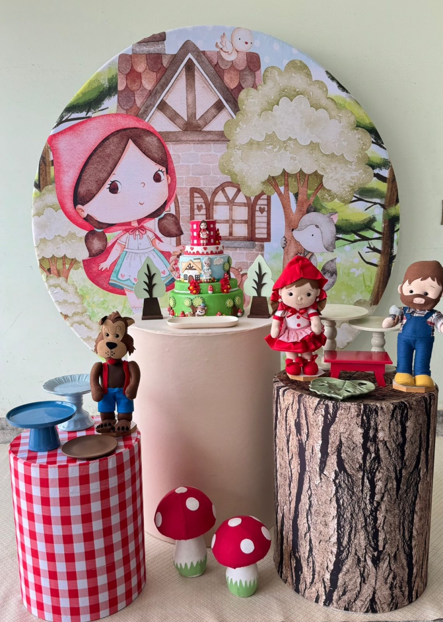 Chapeuzinho Vermelho Bege - FABIANA LOPES DECORACOES