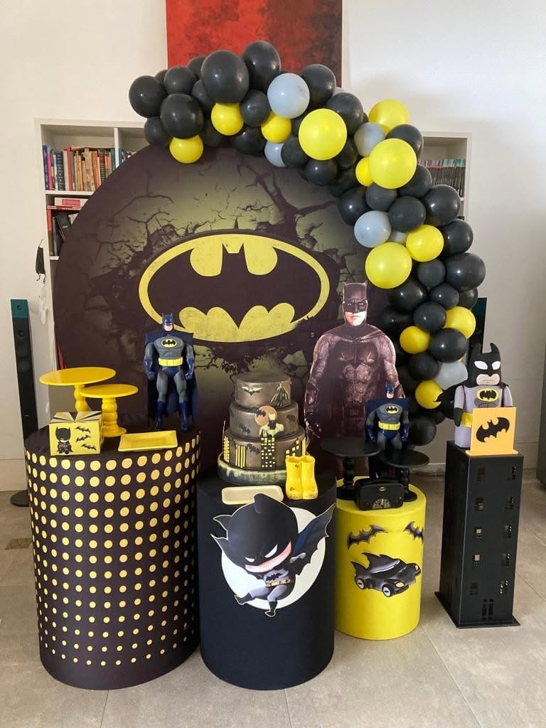 Batman Predio Preto - FABIANA LOPES DECORACOES