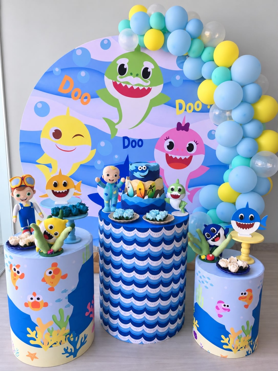 Baby Shark Cilindro - FABIANA LOPES DECORACOES