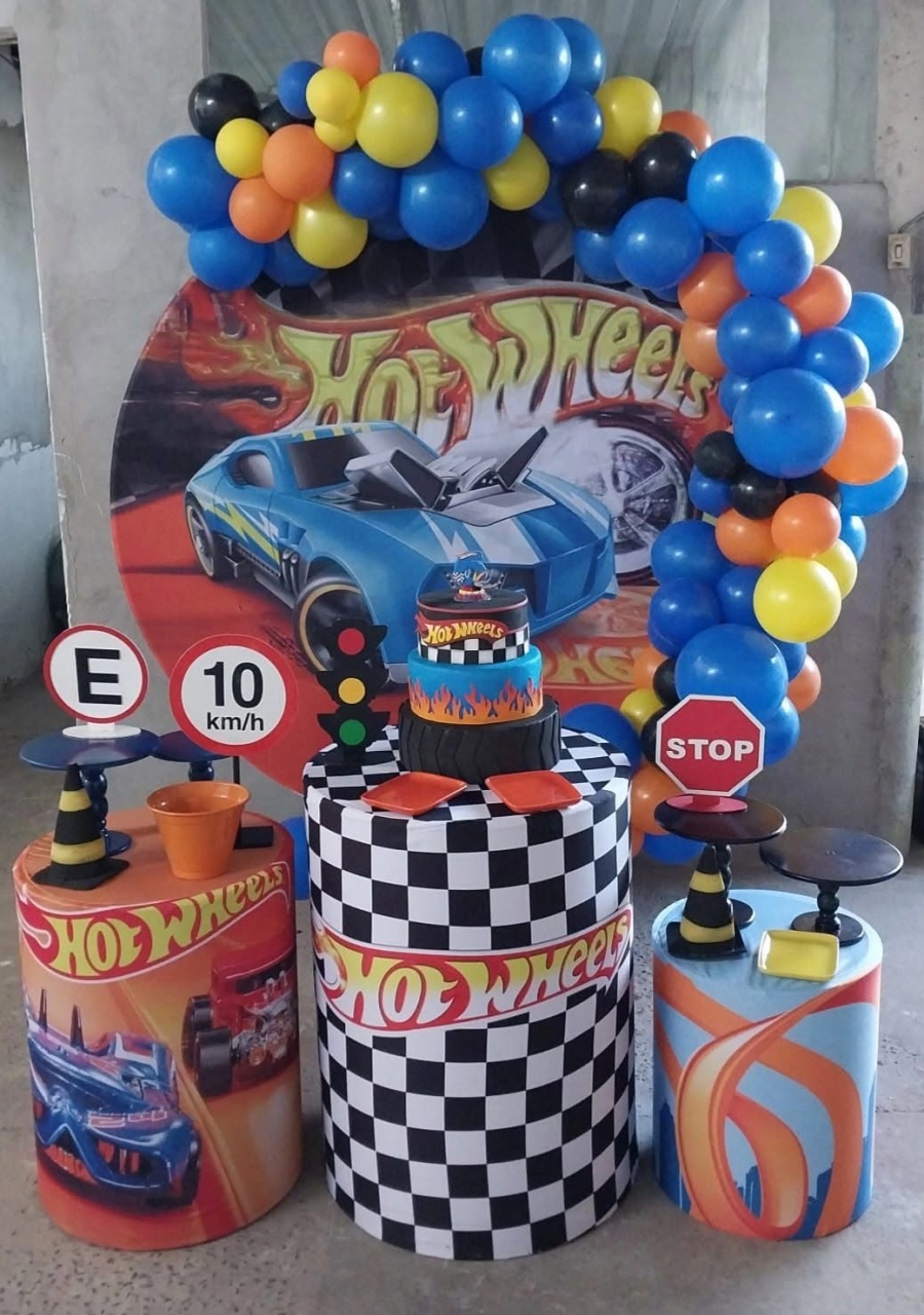 Hotwheels - FABIANA LOPES DECORACOES