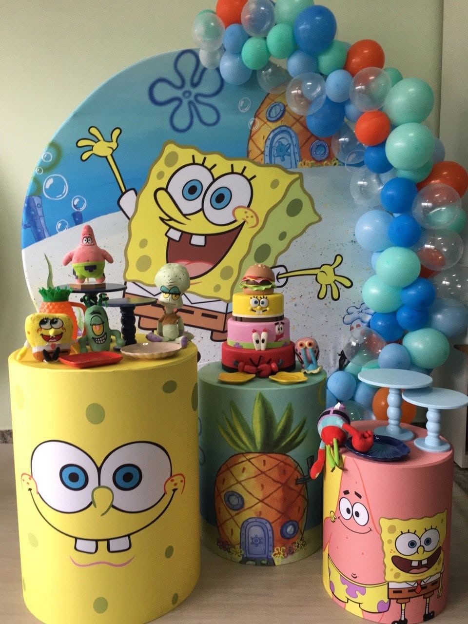 Boby Esponja - FABIANA LOPES DECORACOES