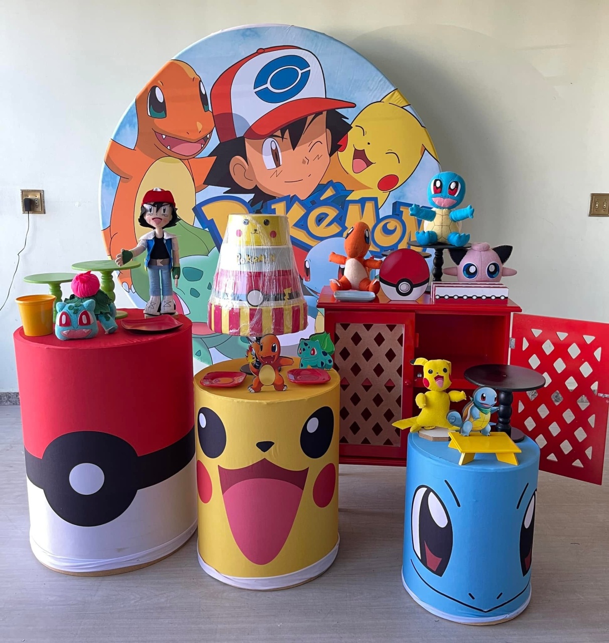 Pokemon + Comoda - FABIANA LOPES DECORACOES