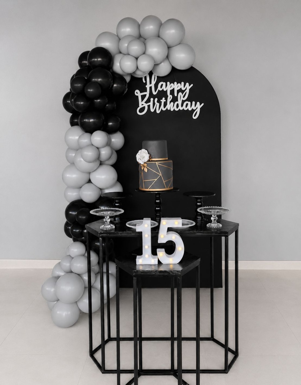 Preto Com Mesa de Ferro - FABIANA LOPES DECORACOES