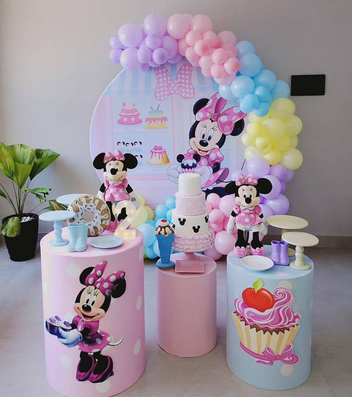 Minnie Confeiteira Rosa - FABIANA LOPES DECORACOES