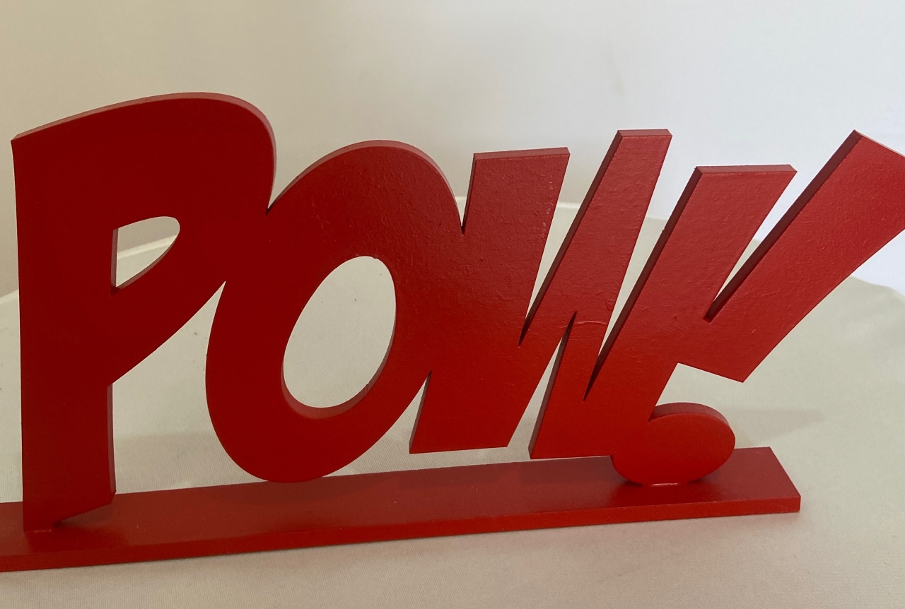 Pow Palavra Vermelha/ Display Mesa/ Super Herois - Liviarts Criativa