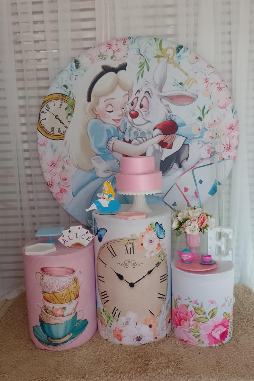 Alice No País das Maravilhas Prata - Liviarts Criativa