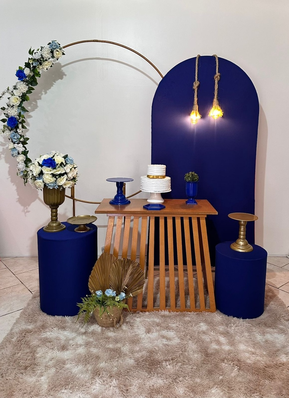 Kit Azul Com Flor Mesa Ripada - Michi Pegue e Monte