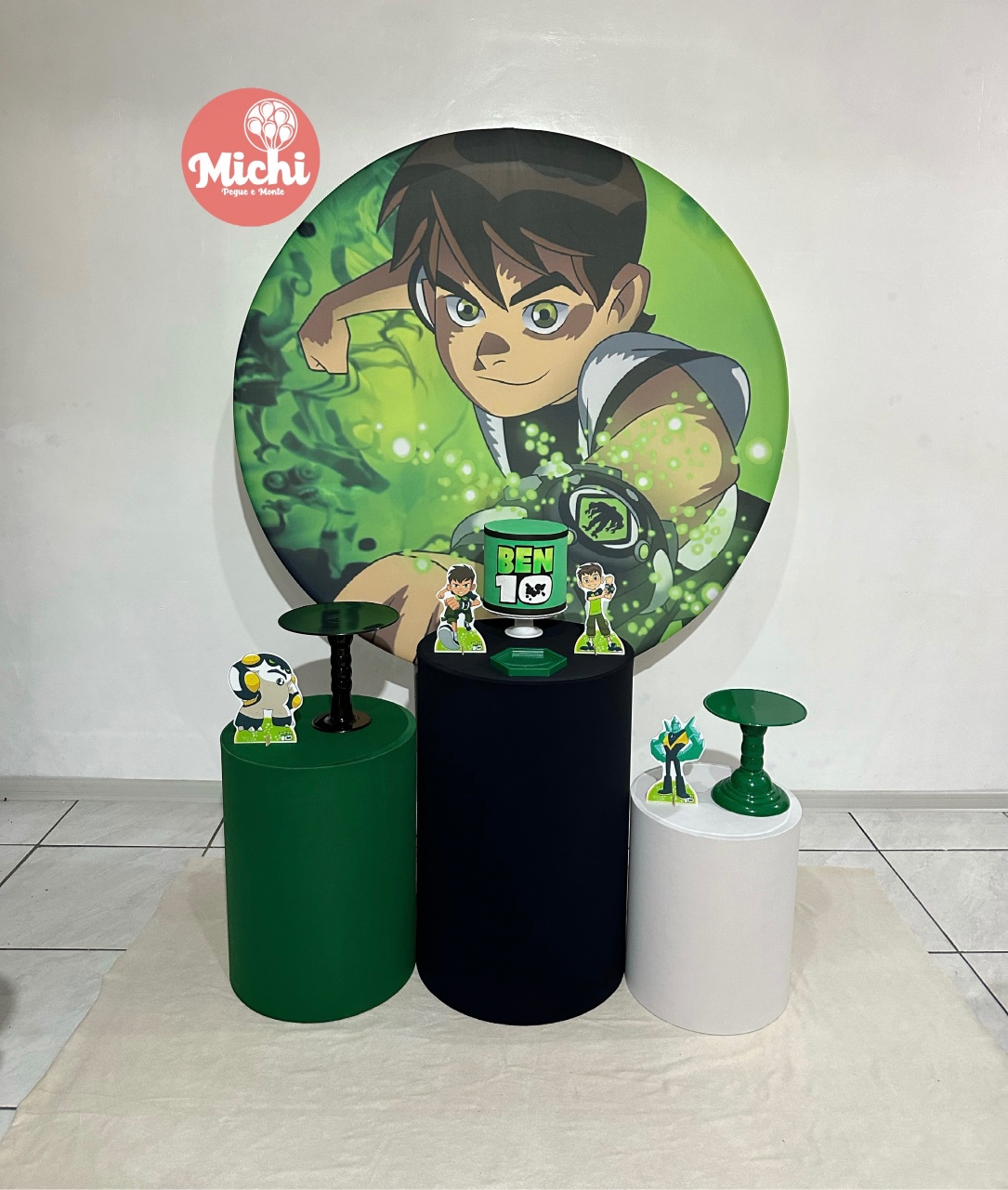 Modelo de Kit 1 Ben 10   - Michi Pegue e Monte