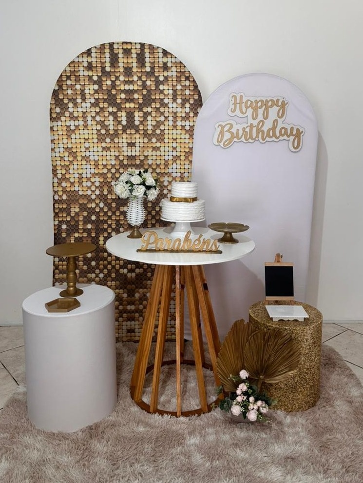 Kit Happy Birthday Dourado E Branco - Michi Pegue e Monte