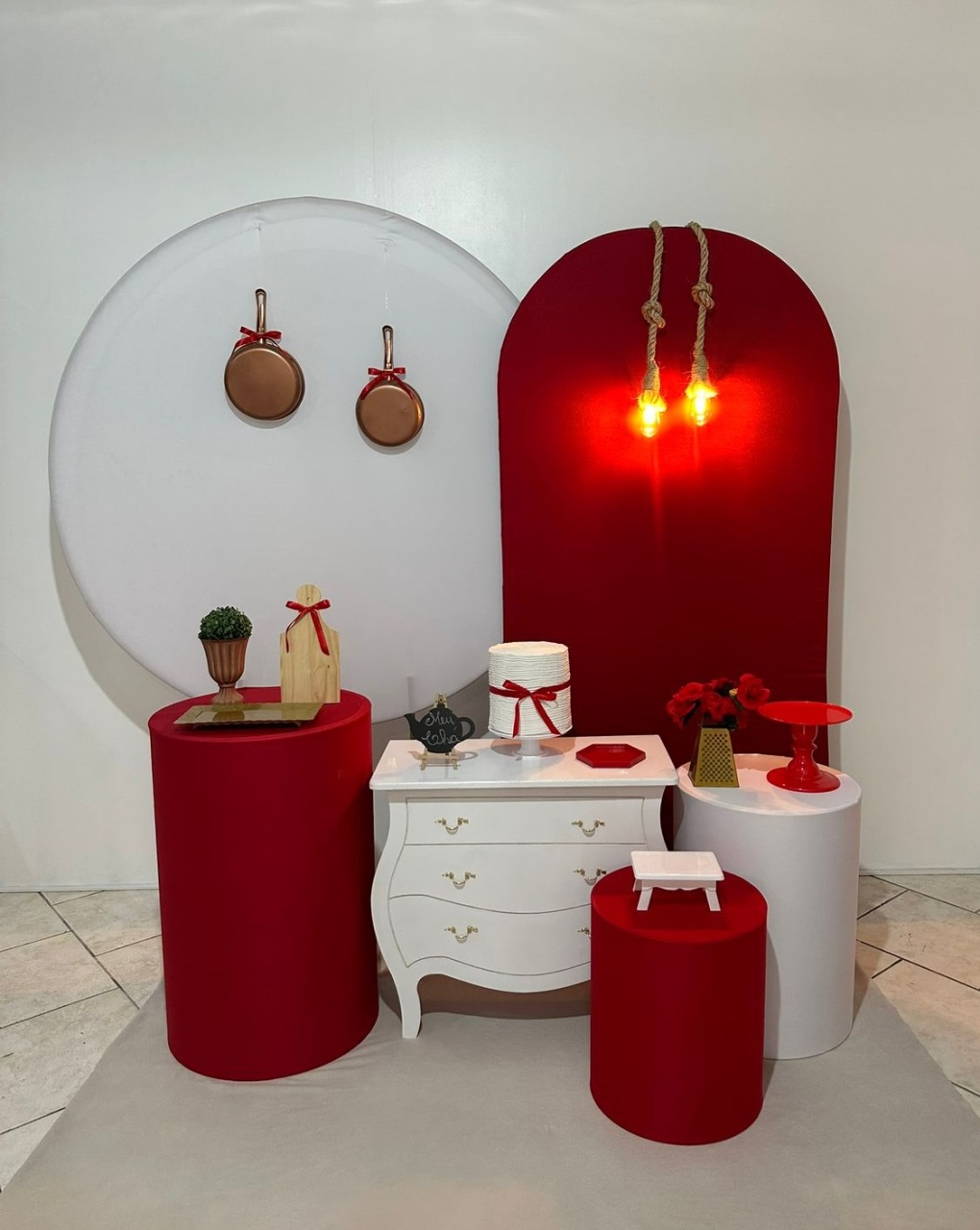 Kit 3 Chá Cozinha Branco E Vermelho  - Michi Pegue e Monte