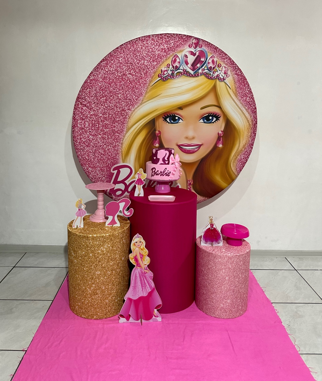 Kit 1 Barbie  - Michi Pegue e Monte