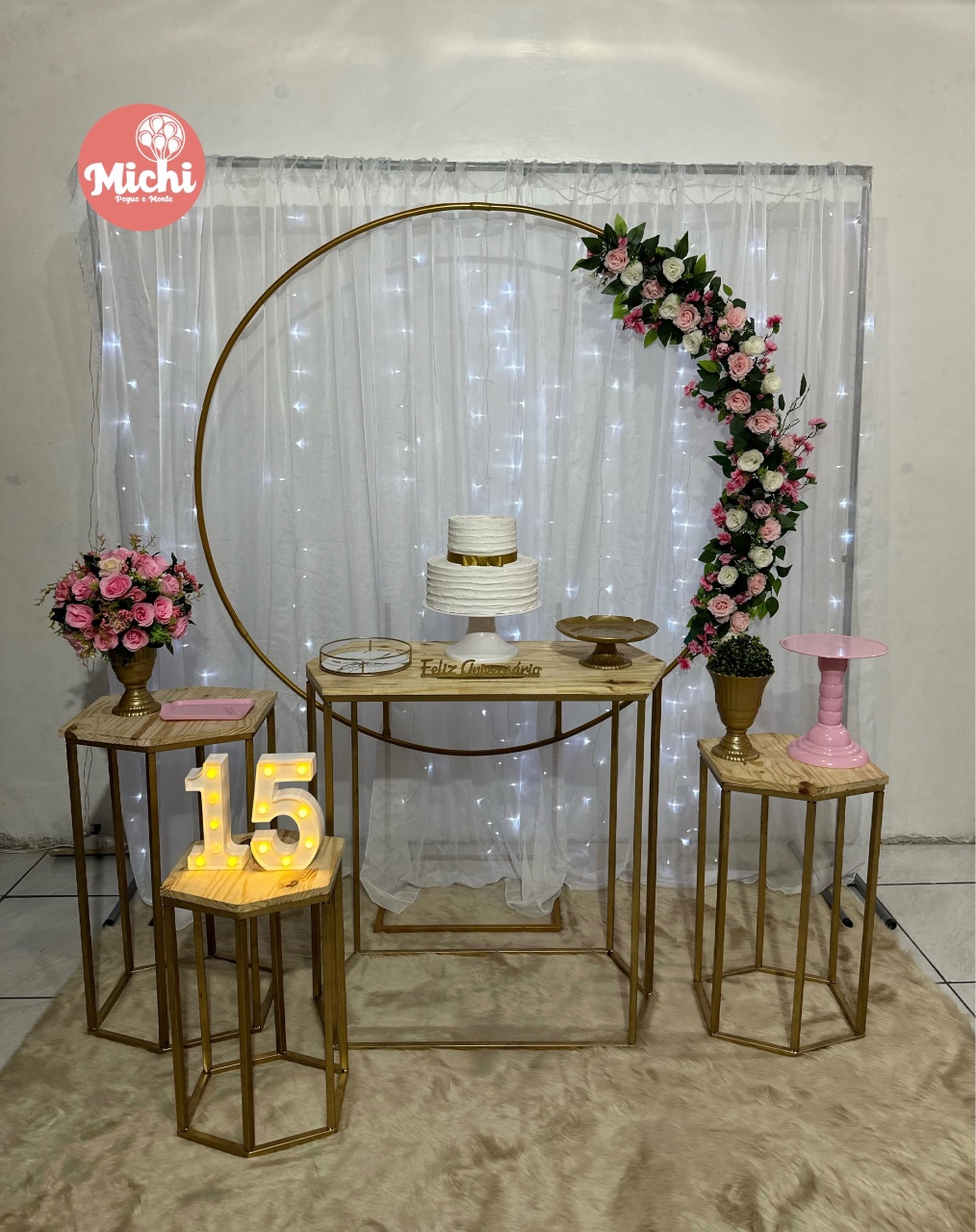 Kit Aniversário Leds Flor 2 Painel Mesa Ferro  - Michi Pegue e Monte
