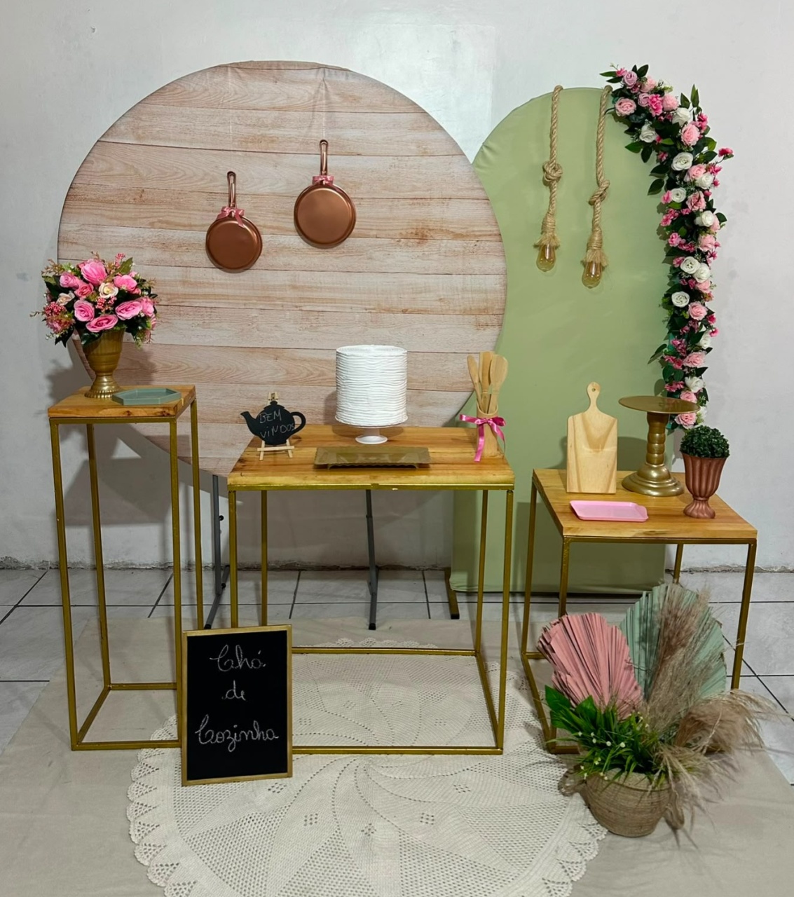 Kit Chá de Cozinha Verde Chá E Madeira Mesa Quadrada - Michi Pegue e Monte