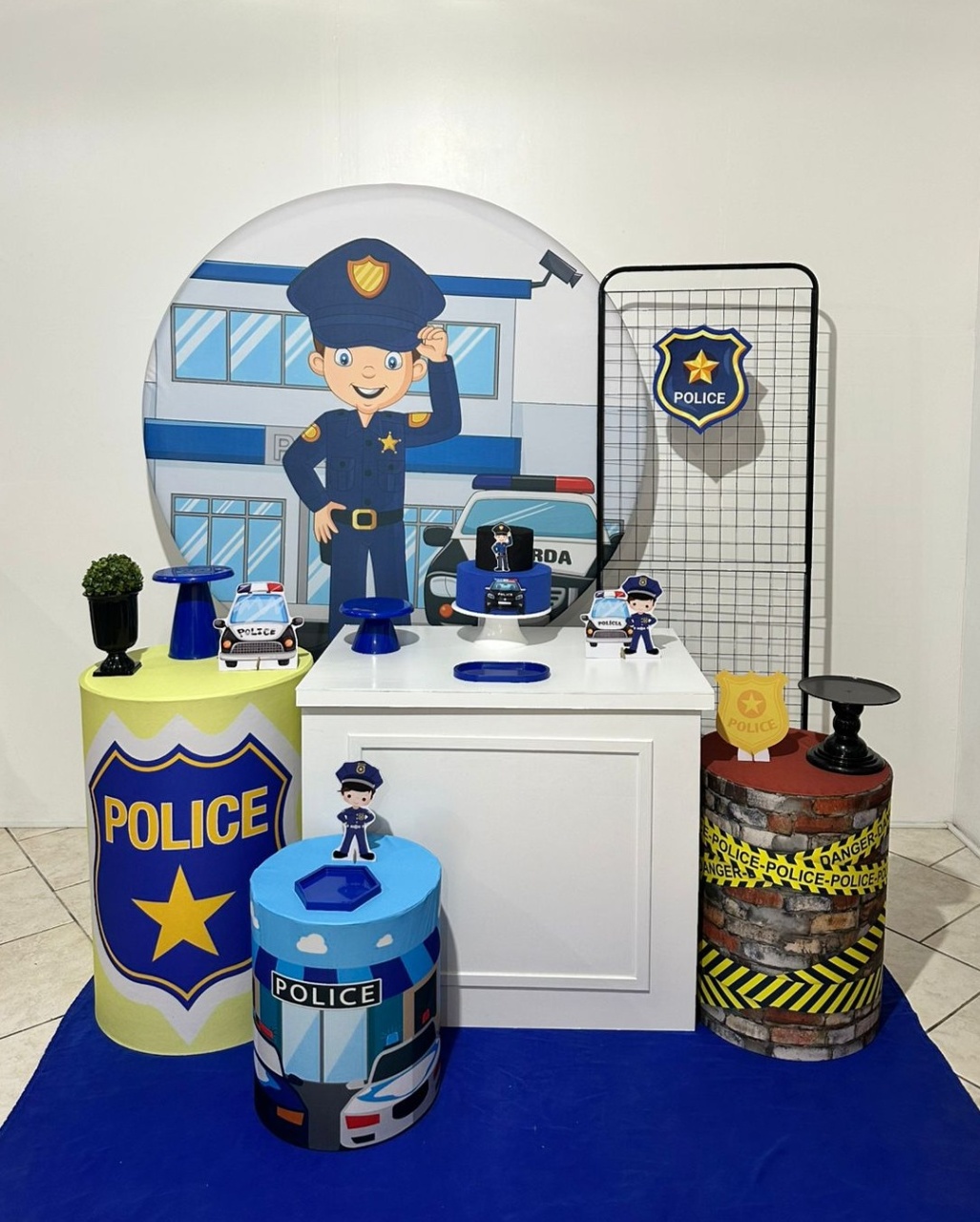 Kit 4 Policial Com Painel Grade - Michi Pegue e Monte