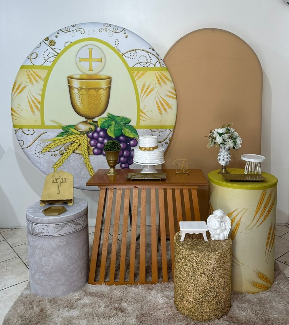 Kit 4 Comunhão Dourado Mesa Ripada - Michi Pegue e Monte