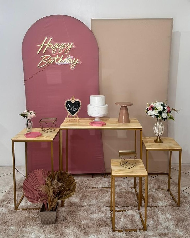 Kit Happy Birthday Rose E Nude Mesas Quadrada - Michi Pegue e Monte