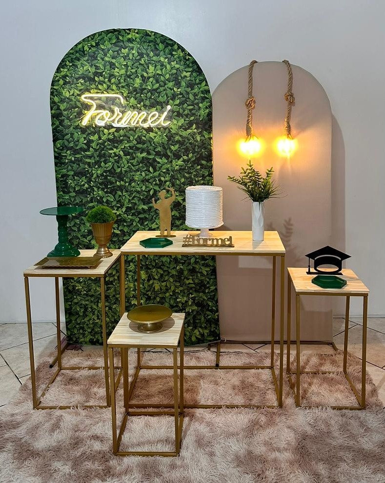 Kit Formatura Folhagem E Nude Mesa Ferro Quadrada - Michi Pegue e Monte