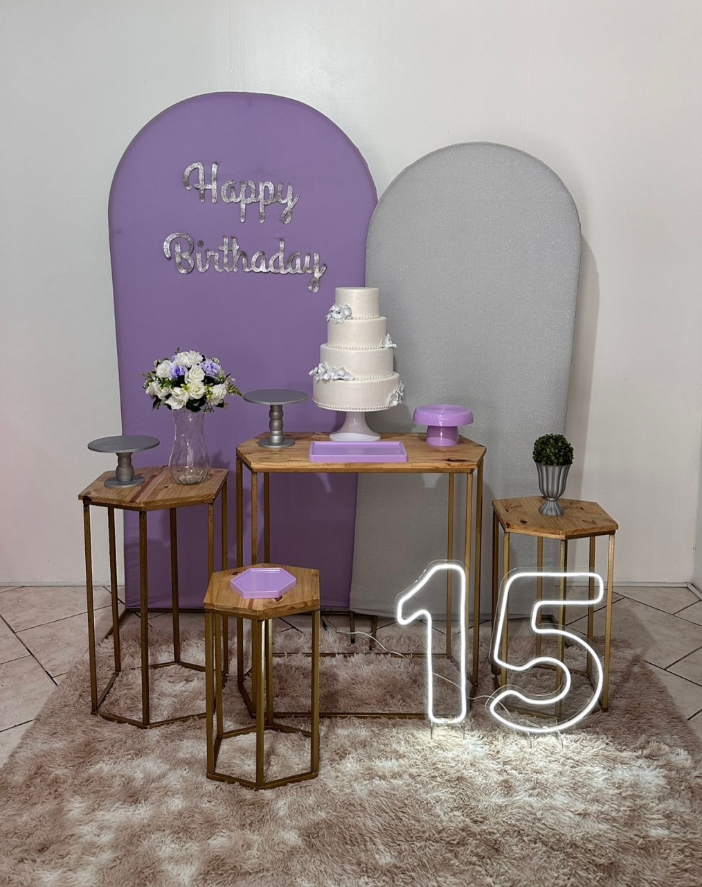 Kit 15 Anos Prata E Lilás  - Michi Pegue e Monte