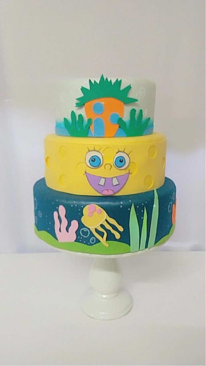 Bolo Fake Bob Esponja  - TudFestas