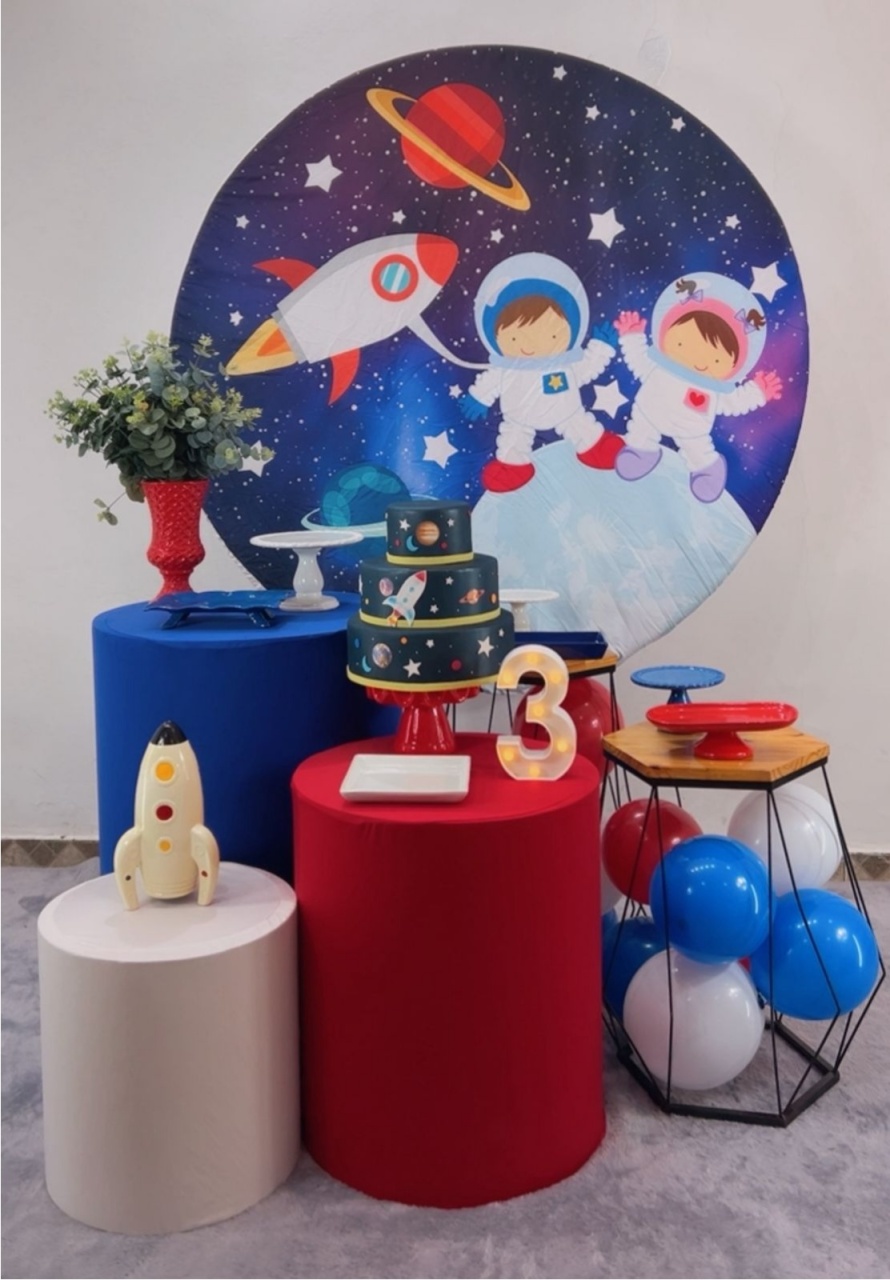 Kit Ouro Astronauta Foguete - TudFestas