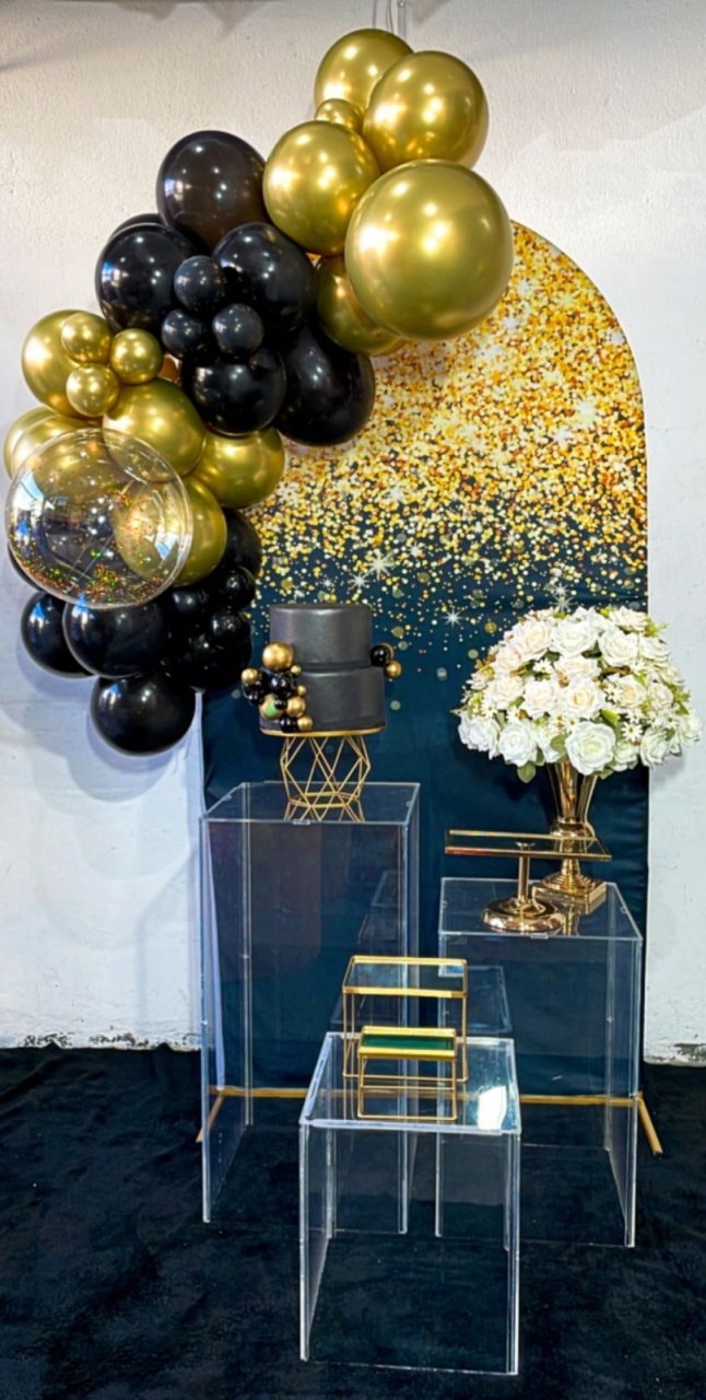 Composição Gliter Dourado Com Preto - TudFestas