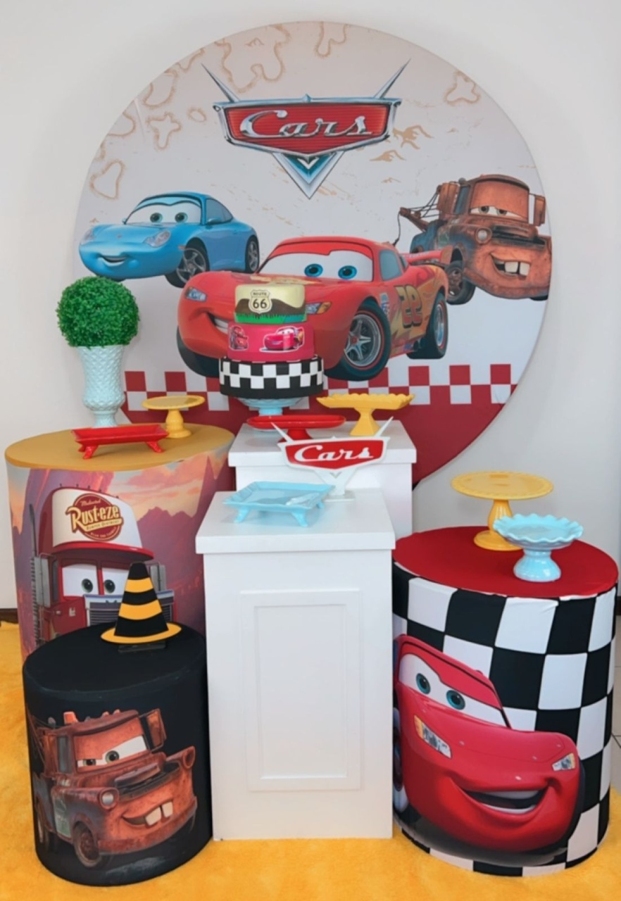 Kit Ouro Carros Mod 2 - Modelo 2 - TudFestas