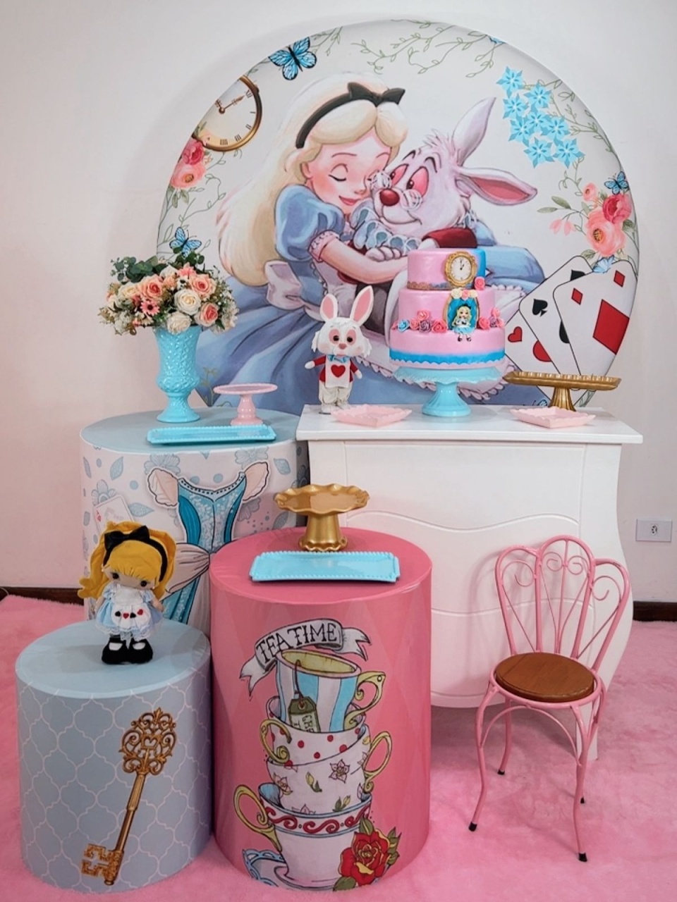 Kit Ouro Alice No País das Maravilhas - Painel Cartas - TudFestas