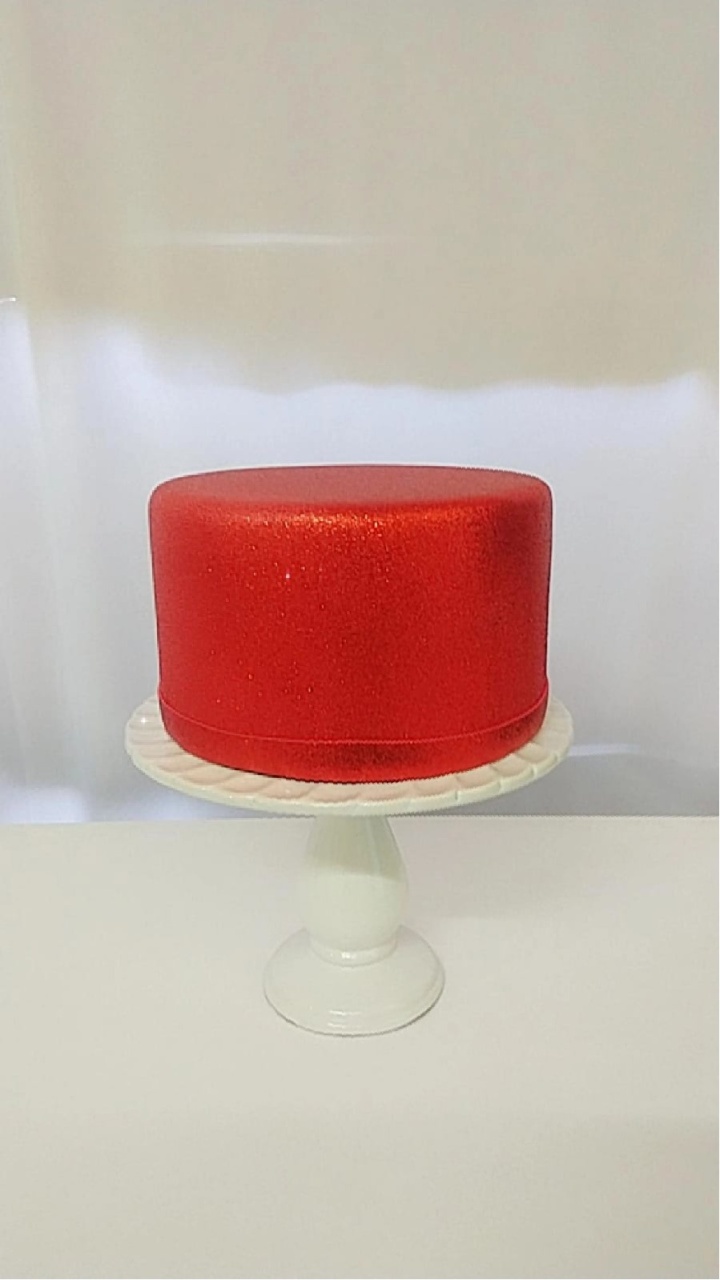 Bolo Fake Vermelho - TudFestas