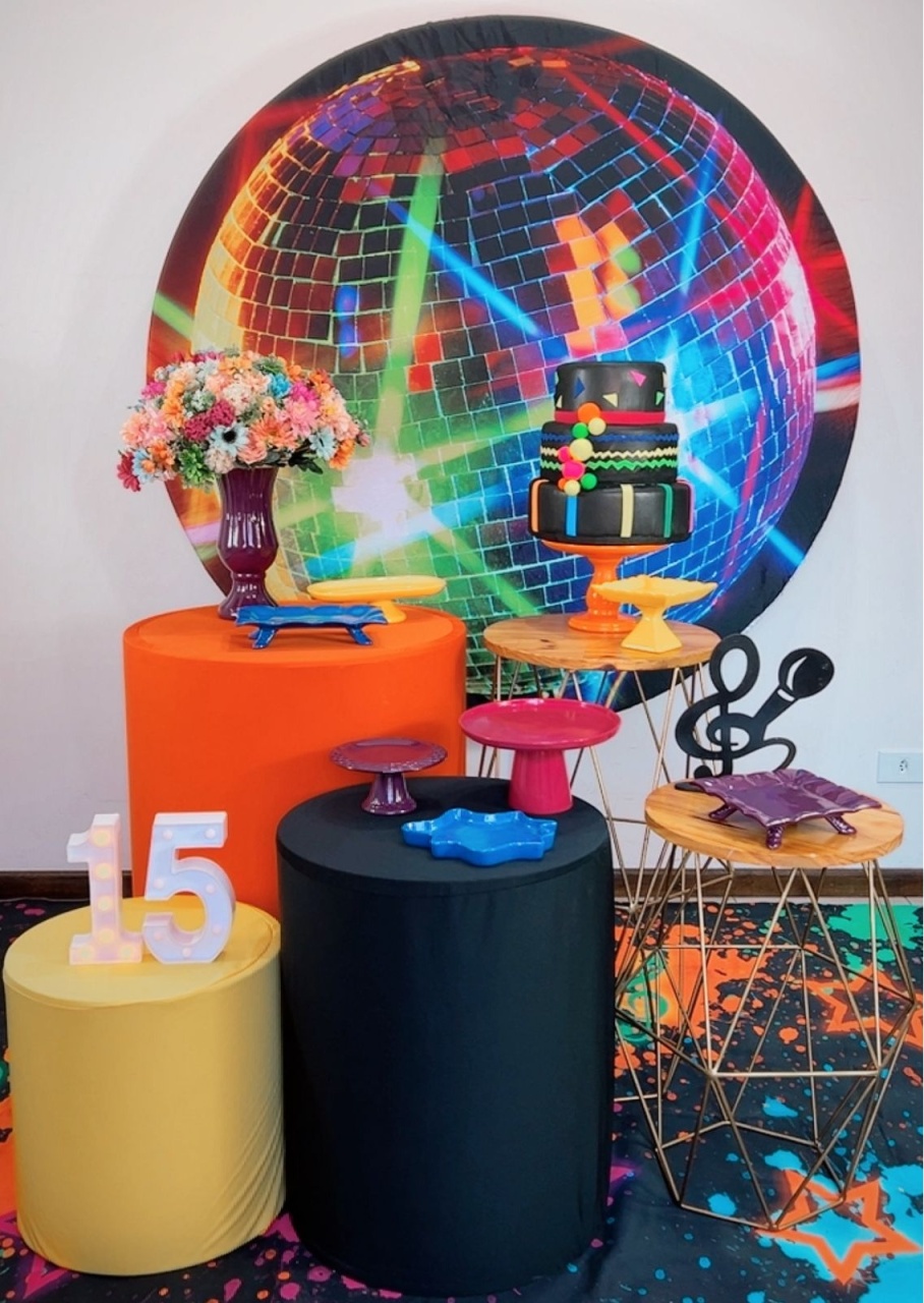 Kit Ouro Balada Luzes - Modelo 2 - TudFestas