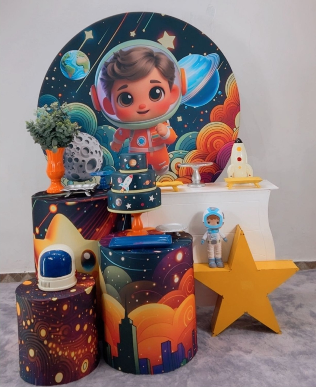 Kit Ouro Astronauta - Modelo 2 - TudFestas