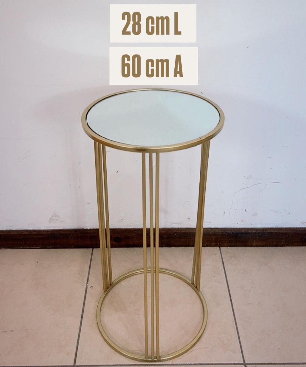 Mesa Luxo Dourada M - TudFestas