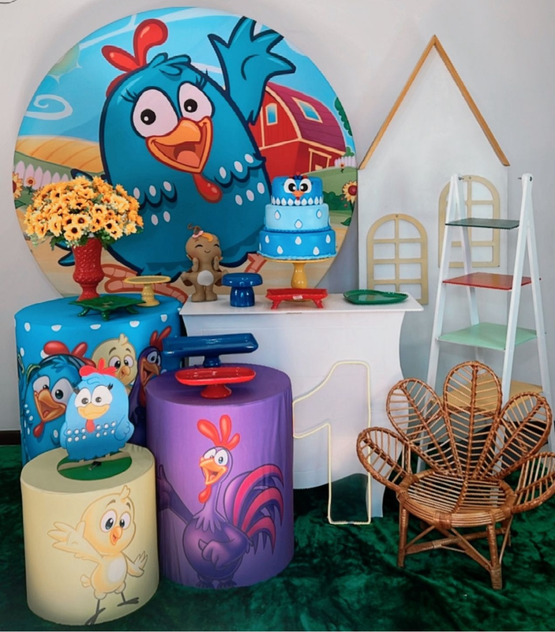 Composição Galinha Pintadinha Azul  - TudFestas