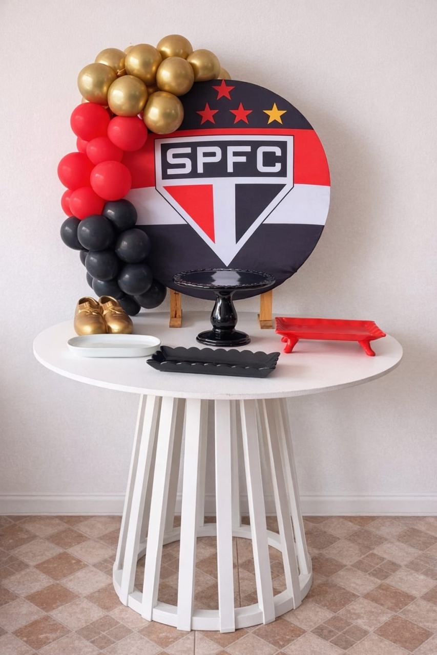 Kit Rubi São Paulo - Com Mesinha - TudFestas