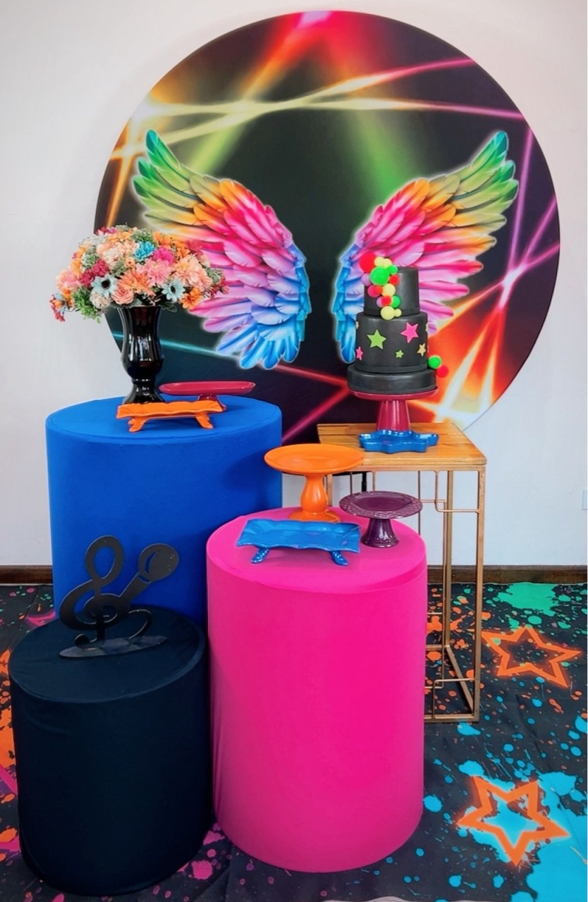 Kit Prata Neon Asas - Modelo 2 - TudFestas